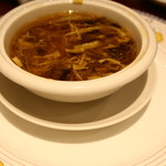萬珍樓 - 五目フカヒレのスープ