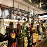 クラフトビールタップ - 店内