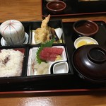 割烹若新 - 幕の内弁当