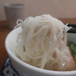 広島タイ料理 マナオ - タイヌードルの麺