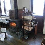 風光舎 - ストーブ