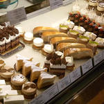 スイーツガーデン ユウジアジキ - ショーケース内