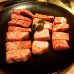 焼肉問屋 牛蔵 - げた