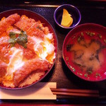 ぺんたつ - 上かつ丼