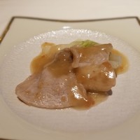 メゾン・ド・ユーロン - 国産ハーブ豚の梅醤蒸し