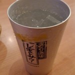 tsubamesanjousakabakakimoto - レモンサワー　トミオ氏のヤーツ？、メッチャ冷たい(器も中身も)