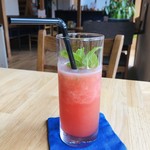 リビングフードカフェ en - 