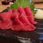 下北沢 肉バル Bon - 馬肉のシャトーブリアン