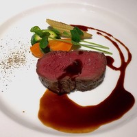 IL PINOLO SKY TERRACE 横浜 - 牛フィレ肉のロースト