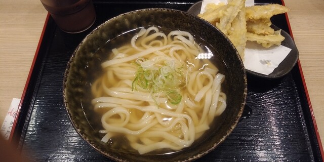 博多うどん「はし田たい吉」>