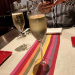 ブラッスリー ギョラン - 