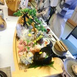 食べるお宿 浜の湯 - 夕食の船盛