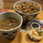 すき家 - 吉野家の丼に移し替えたカスタムバージョン^_^