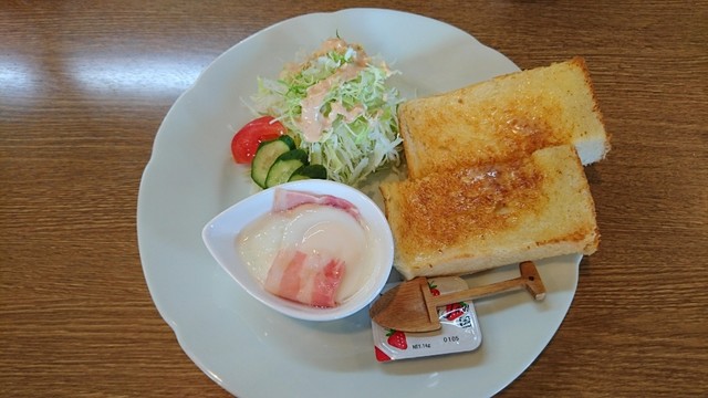 栞（シオリ） - 厨川（喫茶店）の写真