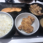 Yoshinoya - 