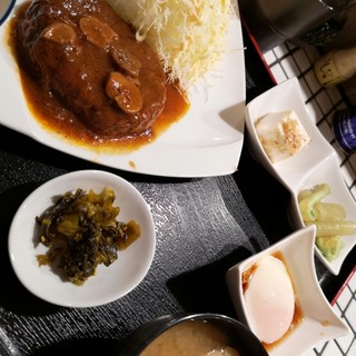 オイスターバー 広島じゃけぇ_0