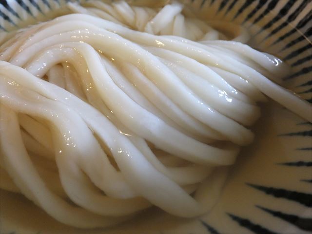 うどん屋 椀白>