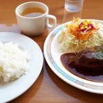 メルヘン - Aランチ　手ごねハンバーグ　デミソース760円