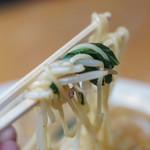 宝来家 - "擔擔麪（しせんやたいそば）"、麪條（そば）＋糵（もやし）＋菠薐（からな）