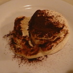 ラガッツォ - デザート　ティラミス　￥４７０