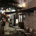 bar kemuri - 遊歩道側から❤️