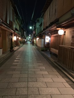 京都祇園 宮川町 近江栄 - 