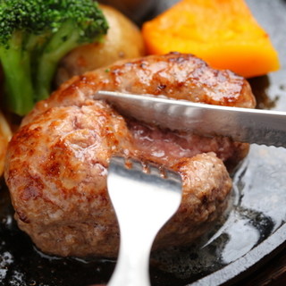 ステーキ&ハンバーグ ひげ_0