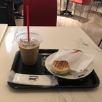 セガフレード ザネッティ エスプレッソ - 料理写真:エスプレッソグラニータ、アボカドのタルタル