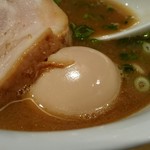 らーめん佳 - あじ玉接写