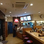 すき家 - 店内