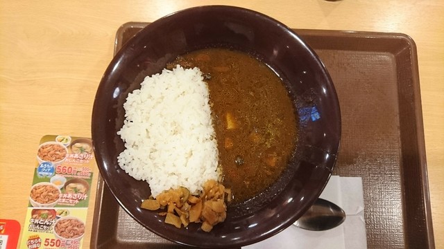 すき家 4号滝沢店 - 巣子（牛丼）の写真