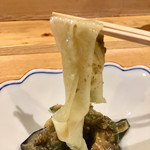 一碗水 - 椒麻粉皮茄子(茄子と自家製板春雨 実山椒のソース)