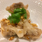 一碗水 - 避风塘田鳮(岡山 蛙の唐揚げ にんにく風味)