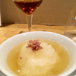 一碗水 - 2杯目は冬瓜を入れて、金華ハムをトッピング