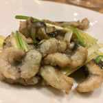 一碗水 - 芫爆鰻魚(愛知県産鰻 香菜と黄ニラの北京式炒め)