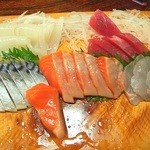 魚一心 - 刺身盛り合わせ、３０００円ぐらいです。