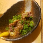 海鮮炭焼処とら太 - 牛スジ煮込み