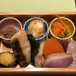 京都石塀小路豆ちゃ - おばんざい箱