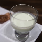 豊栄 - 前菜盛り合わせ：枝豆の冷製スープ