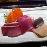 刺身定食　刺身アップ