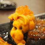 豪快 立ち寿司 - うにいくらこぼれ盛り