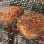 たまには焼肉 - 厚切り牛タン