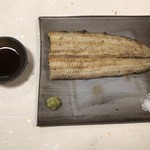 鰻はし本 - 琵琶湖の天然鰻の白焼