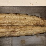 鰻はし本 - 琵琶湖の天然鰻の白焼