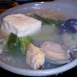 OHANA - 取り分けた みぞれ鍋 湯葉炙って入っていた