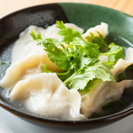 Saikouen - 海南野菜水餃子