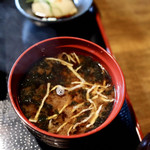 炭火焼鳥ダイニング ROBATA家 篤まる - 料理写真:みそ汁