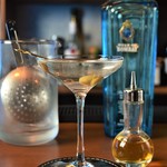 Mixology Bar X-cution - イギリスの元首相チャーチルなどに愛された cocktail