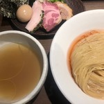 つけ麺一燈 - 特製貝出汁つけ麺