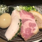 つけ麺一燈 - 特製貝出汁つけ麺